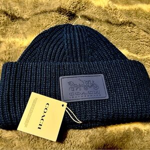💙 NWT Coach Beanie 💙